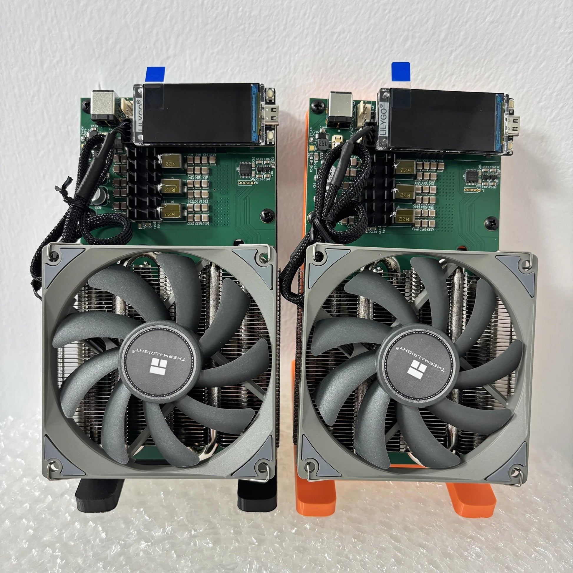 Bitaxe NerdQaxe++ 4.8TH/s Bitcoins Miner 4 Pieces BM1370 Asic Chip Solo BTC 68W 2.4G WiFi Open-Source Mining Machine Home Use