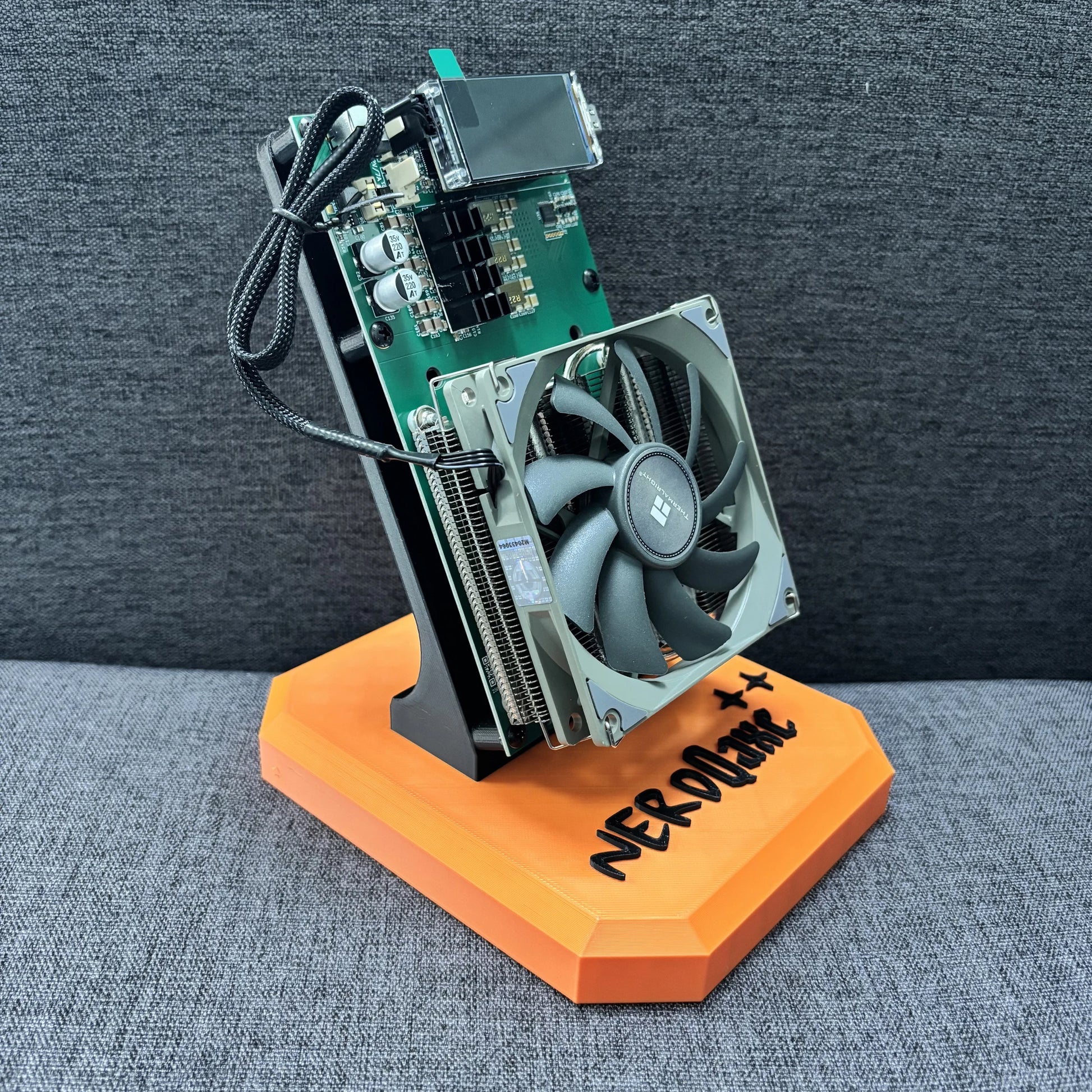 Bitaxe NerdQaxe++ BTC Solo Miner 4.8T-5TH/S 4XBM1370 ASIC Chip 80W Open Source Bitcoin Crypto Miner Silent Miner
