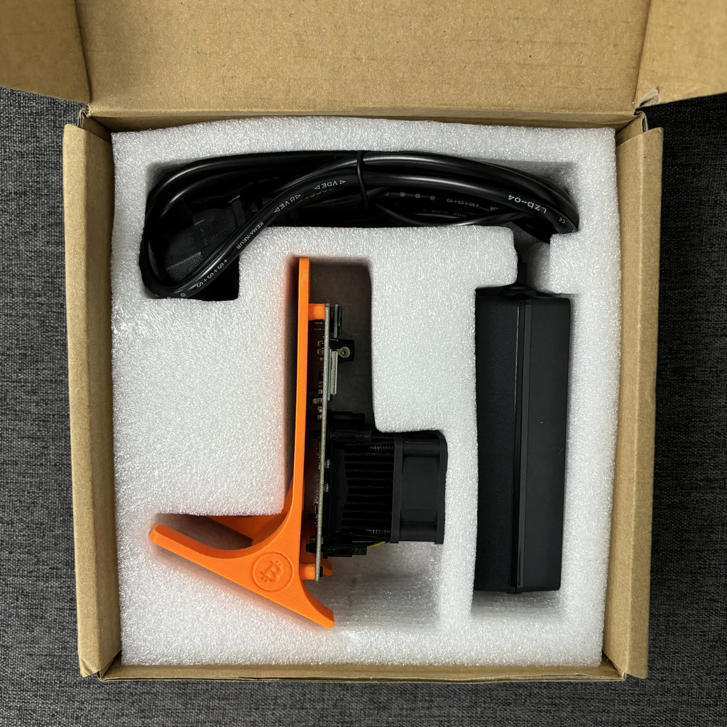 New Bitcoin miner Bitaxe Gamma 601 1.2TH/S 18W wifi 2.4G From Antminer S21 Pro crypto miner Asic miner BTC Miners home use