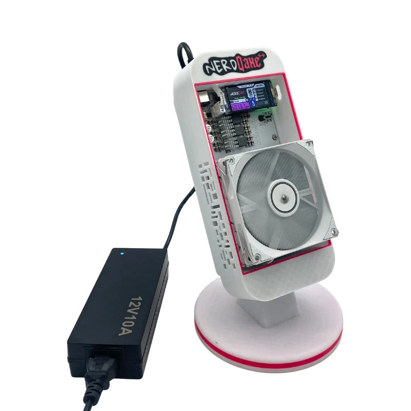 New Bitaxe NerdQaxe++ 4.8TH/s 68w Bitcoins Miner 4 PCS BM1370 Asic Chip Solo BTC miner With 120W Power Supply