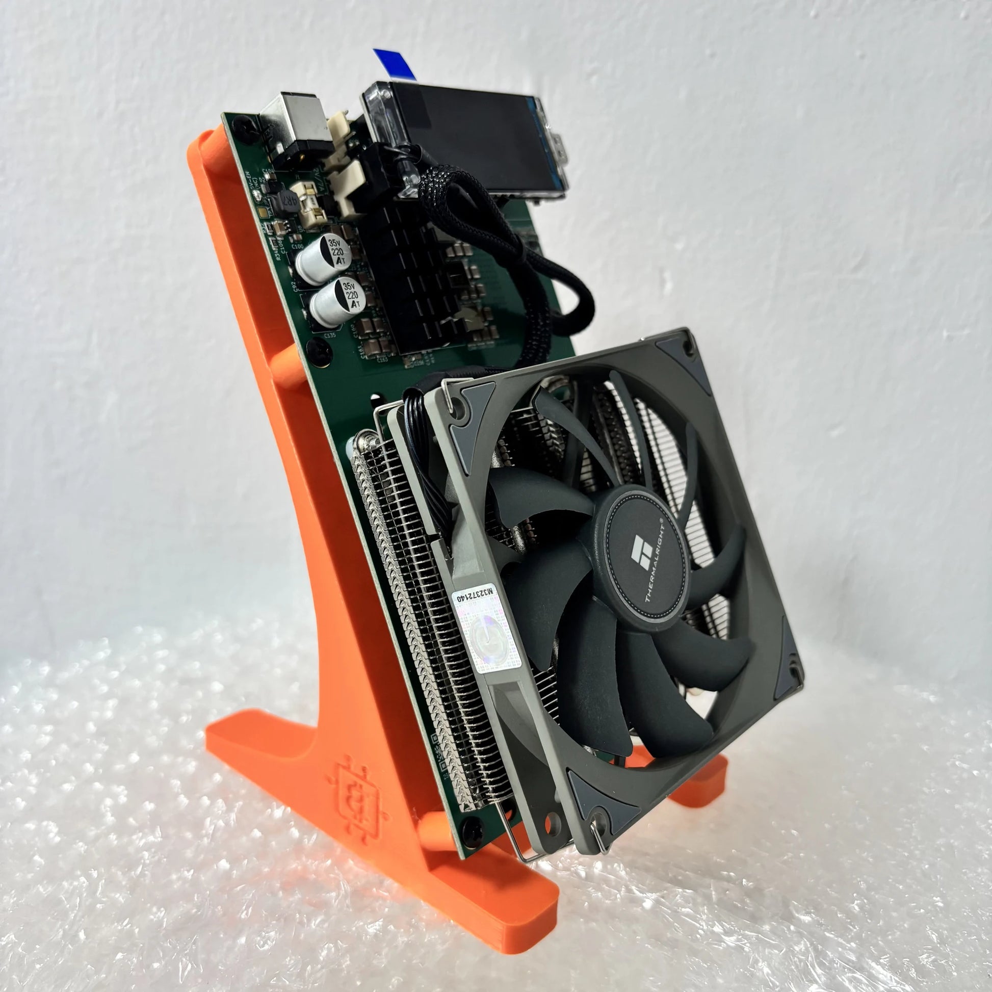 Bitaxe NerdQaxe++ 4.8TH/s Bitcoins Miner 4 Pieces BM1370 Asic Chip Solo BTC 80W 2.4G WiFi Open-Source Mining Machine With PSU