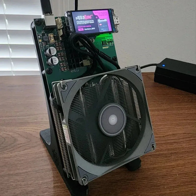 Bitaxe NerdQaxe++ BTC Solo Miner 4.8T-5TH/S 80W 4XBM1370 ASIC Chip Open Source Bitcoin Crypto Miner Silent Miner