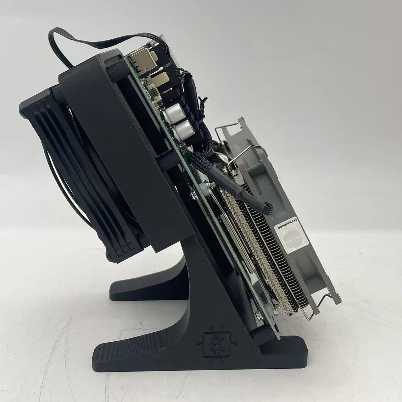 Latest design, Dual-fan cooling,Bitaxe NerdQaxe++ Hydro 4.8TH/s 78W Liquid-Cooled Bitcoin Miner Crypto Machine for Mining