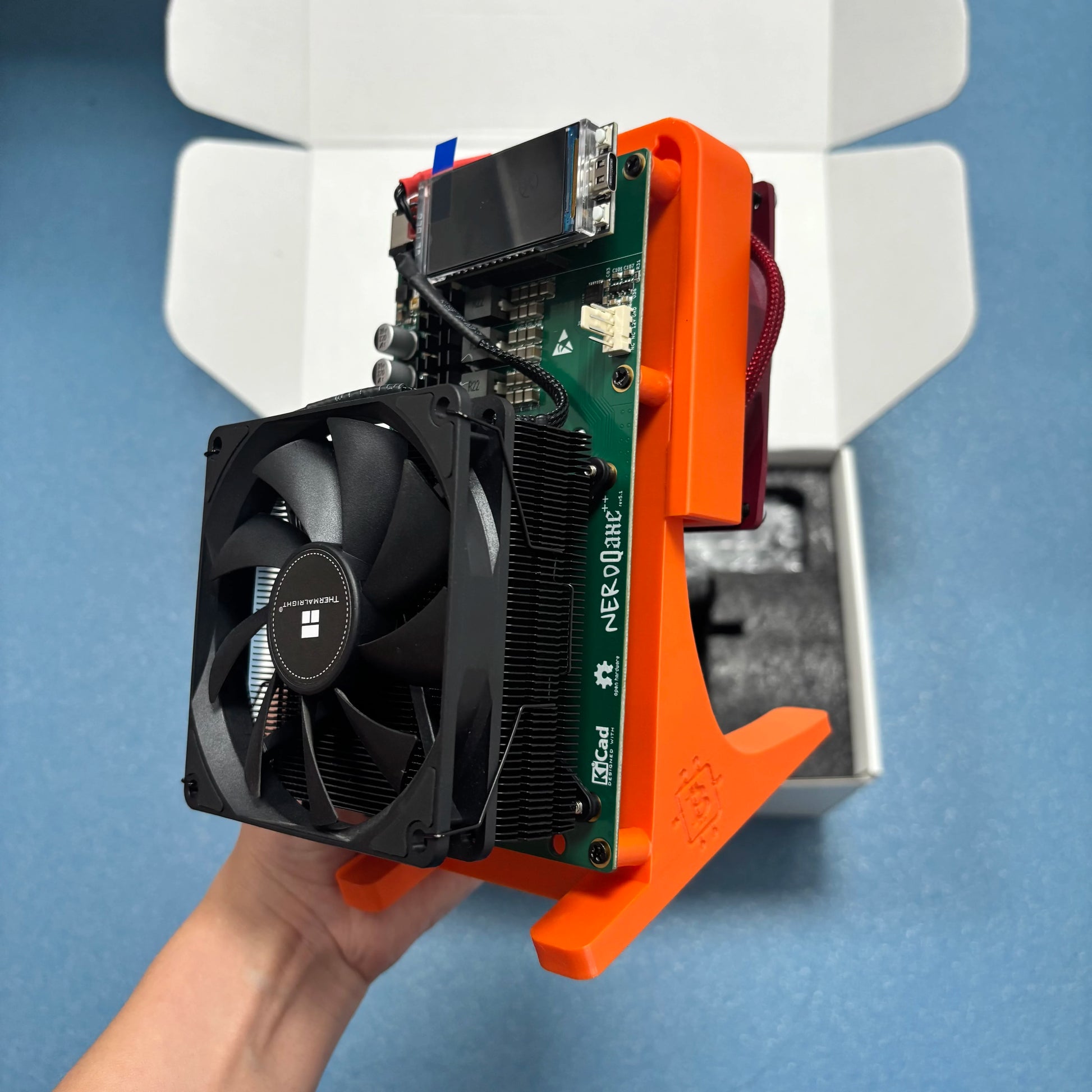 NERDQAXE++ AXP90-X53 4.8TH/s Full Copper Cooler NerdQaxe++ Dual Fans ASIC Miner BTC Miner Home Bitcoin Miner