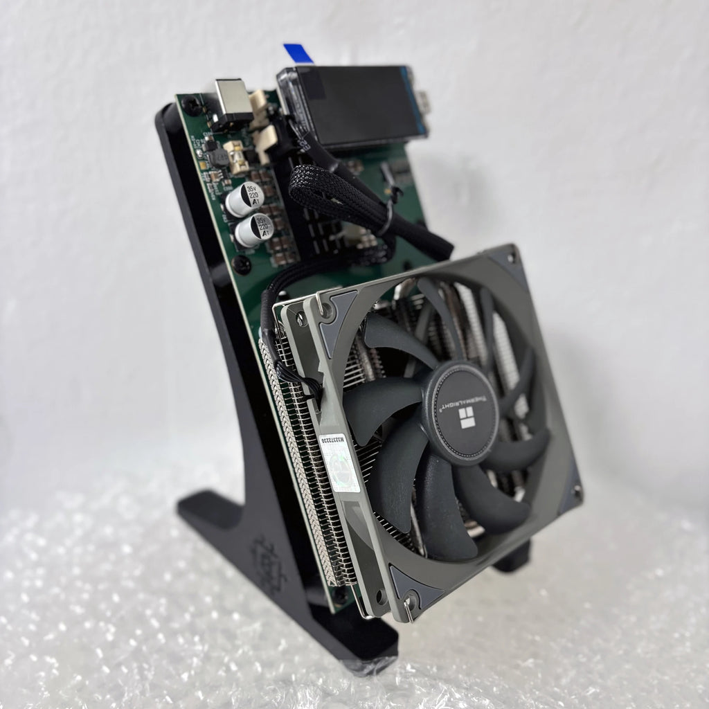 New Bitaxe NerdQaxe++ 4.8TH/s 68W Asic Bitcoins Miner BM1370 Chip Solo BTC 2.4G WiFi Open-Source BTC Mining Machine