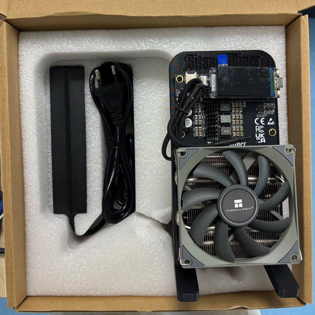 Bitaxe NerdQaxe++ 4.8TH/s 68w Bitcoins Miner 4 PCS BM1370 Asic Chip Solo BTC miner With 120W Power Supply