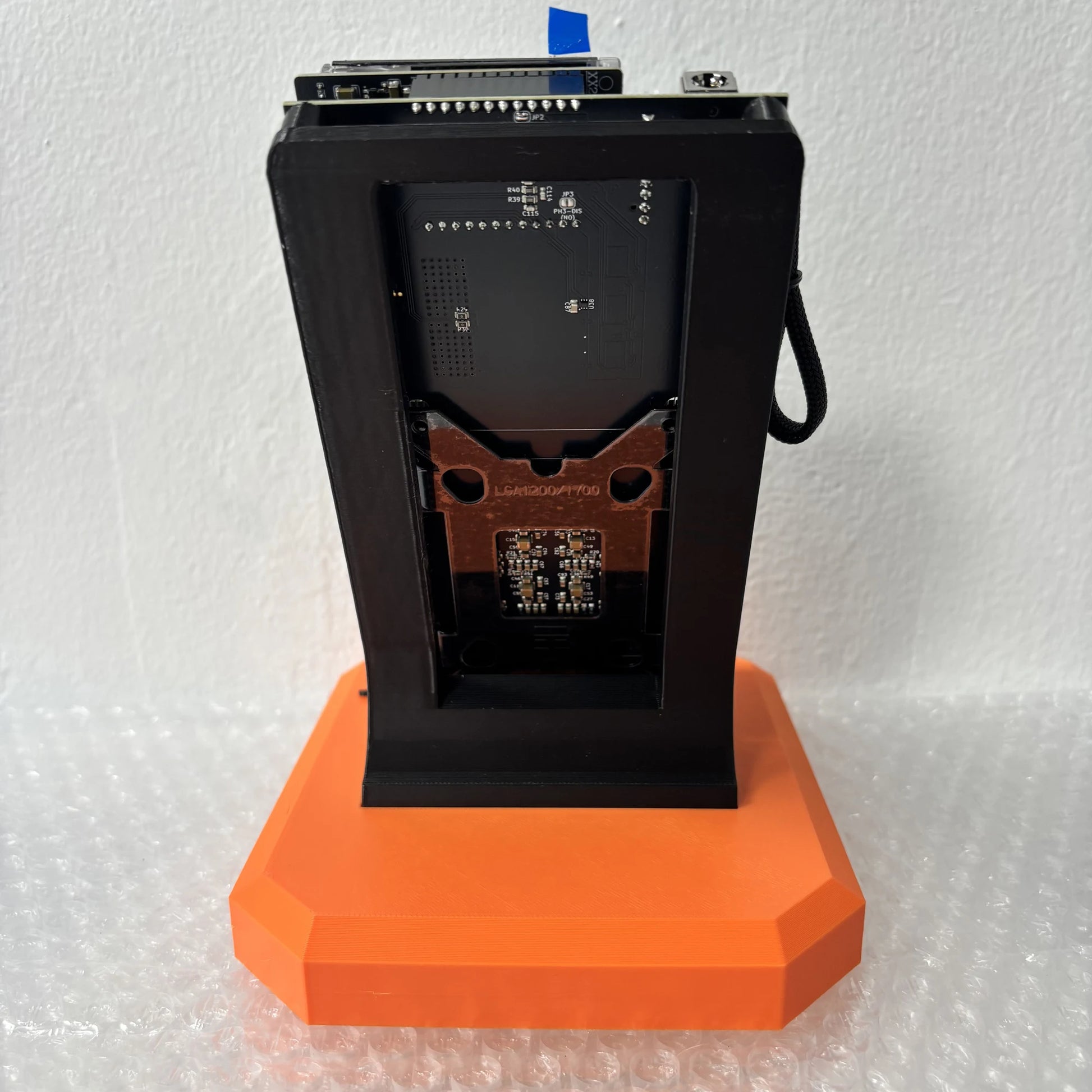 CE/FCC Certification 100% Original NerdQaxe++ 65W 4.8Th/s BM1370 Asic Chip Sha256d BTC BCH DGB Bitcoin Crypto Miner