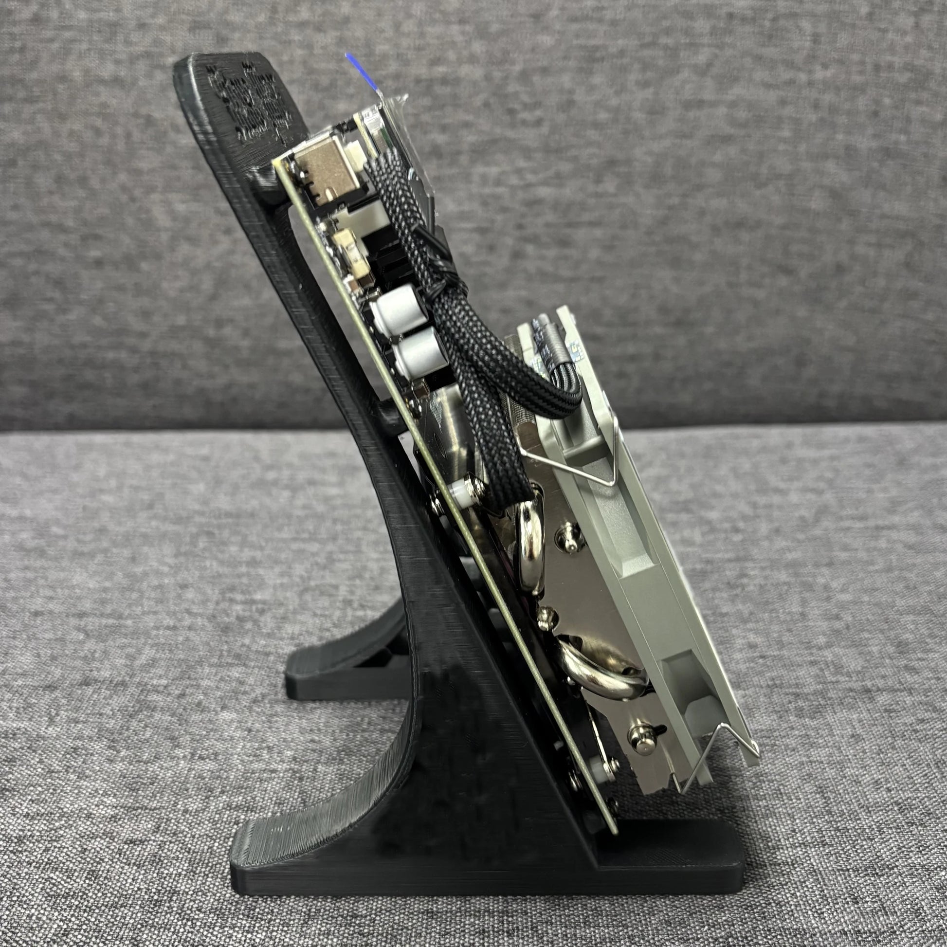 in Stock Original Bitaxe Nerdminer Bitcoins Miner NerdQaxe++ 4.8TH/s Solo BTC 2.4G WiFi Open-Source Mining Machine