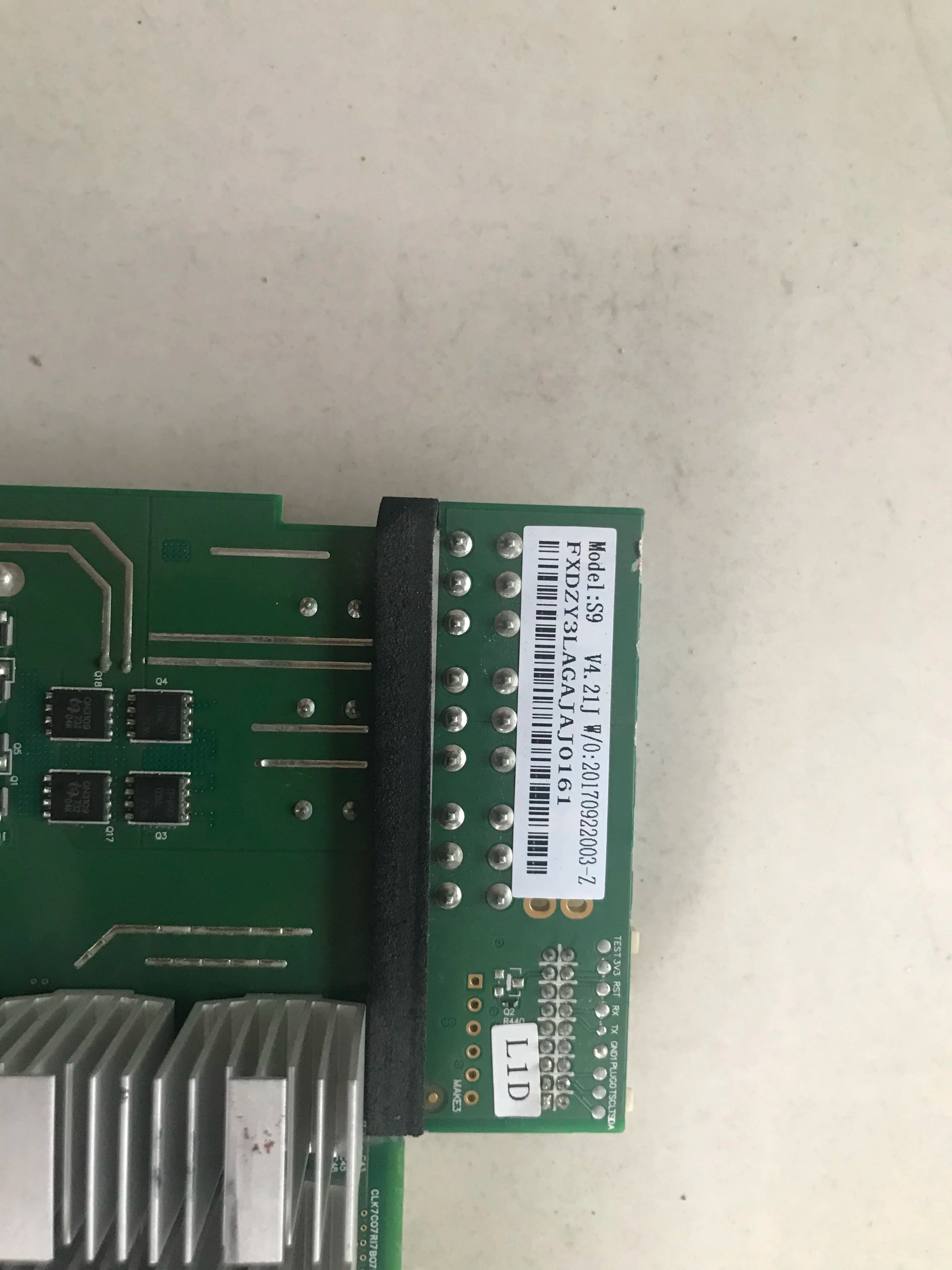 Used Antminer s9 s9i  hashrate board 3.5 TH/s SHA256 14nm Asic Miner Btc Miner low power consumption can be installed S9 14T