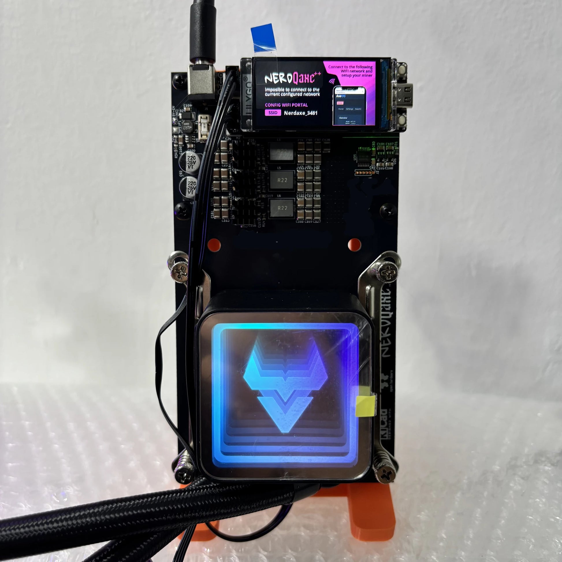 Hot Selling Bitaxe Product NerdQaxe++ Hydro 4.8Th/s  75W