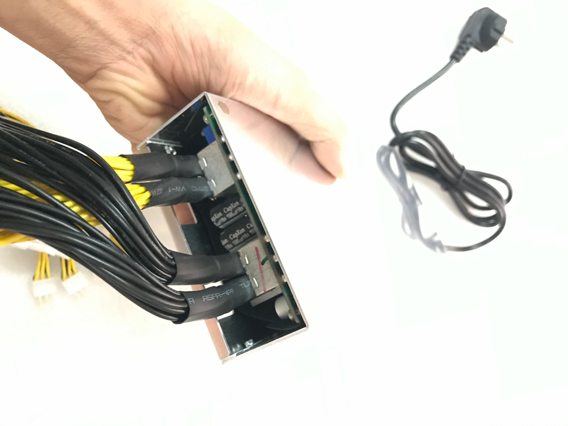 Used  miner PSU  1600W   1u or PC Power Supply uitable for Fusion X7 A6 X6 Antminer S9 L3+ A9