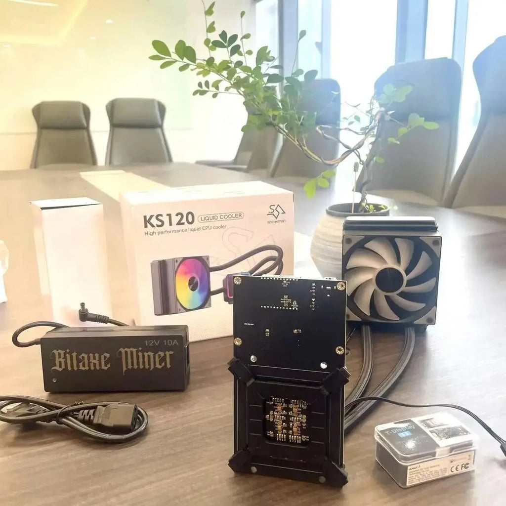 New Arrival Bitaxe Gammer NerdQaxe++ Hydro 4.8T 78W Water Cooling Prevent Overheating BTC Mining Bitaxe Miner