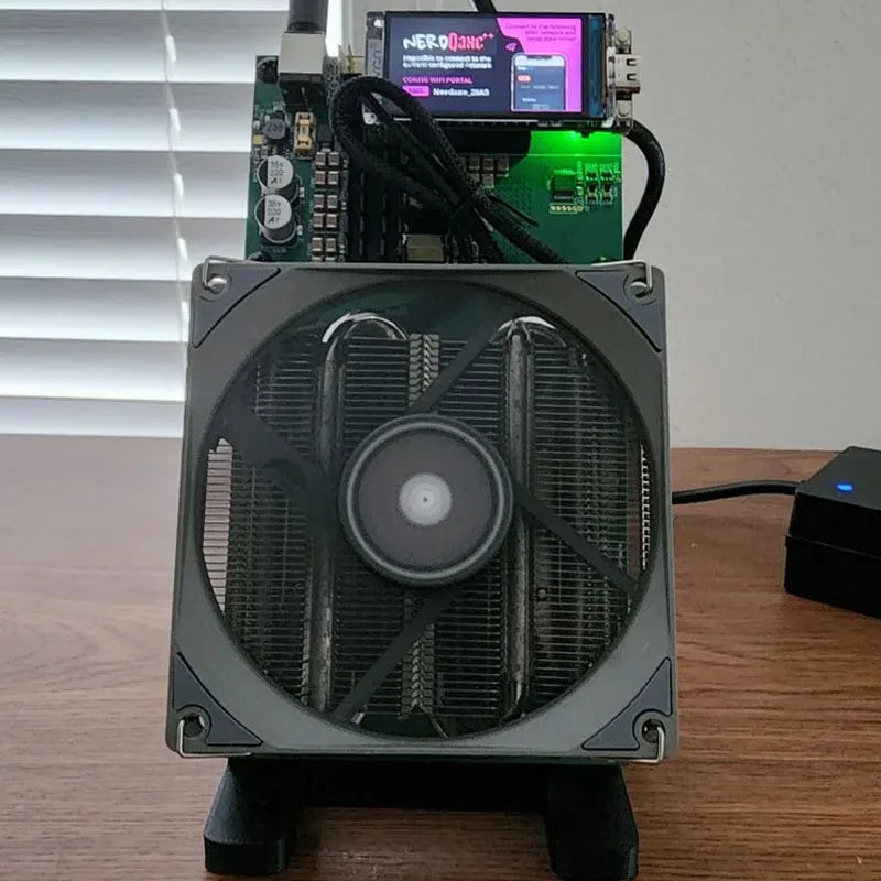 Bitaxe NerdQaxe++ BTC Solo Miner 4.8T-5TH/S 80W 4XBM1370 ASIC Chip Open Source Bitcoin Crypto Miner Silent Miner