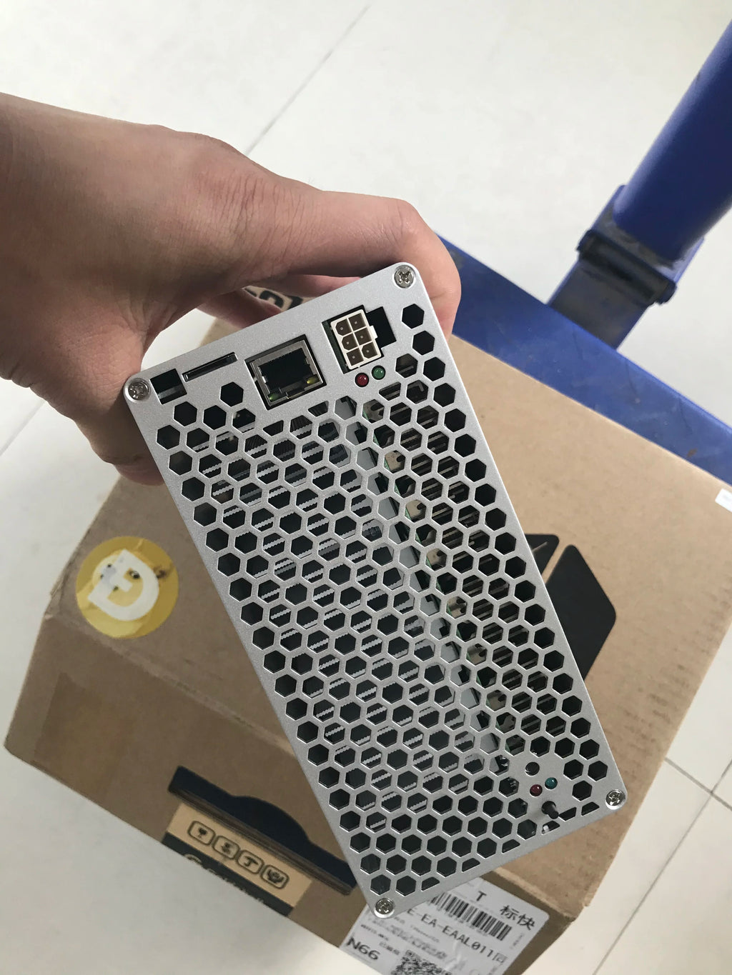 in stock used Goldshell Mini Doge 185M 235W Miner LTC Miner Mining Doge Coin With PSU better than Antminer l7 Innosilicon